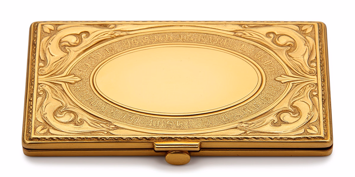 Золотой футляр для иголок (Викторианская Англия)